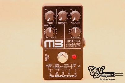 Subdecay - M3 3 oscillator monophonic guitar synthesizer