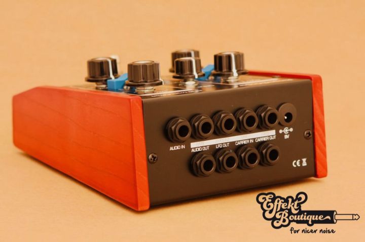 Warm Audio - Ringer Bringer Ringmodulator